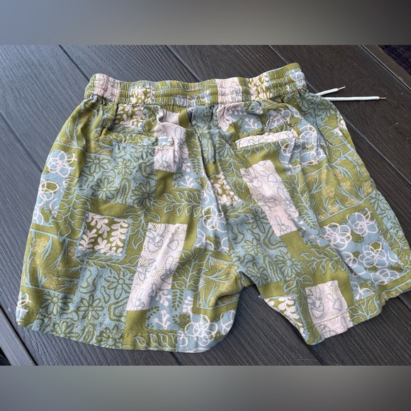 Earthbound Trading Company Batik Patchwork Shorts - Picture 4 of 8